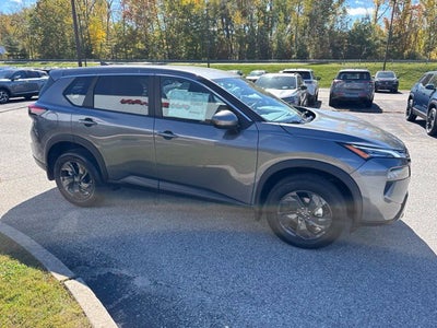 2027 Nissan Rogue SV