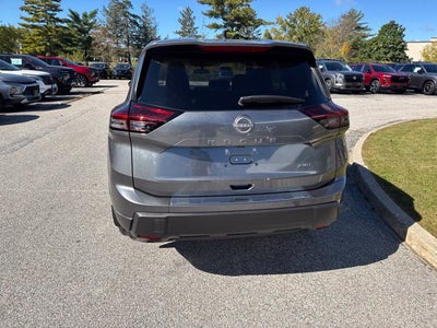 2027 Nissan Rogue SV