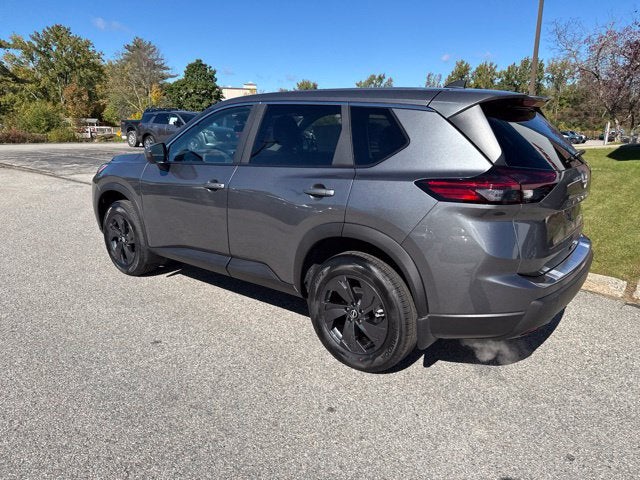 2027 Nissan Rogue SV