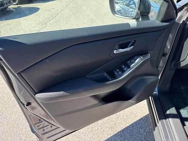2027 Nissan Rogue SV