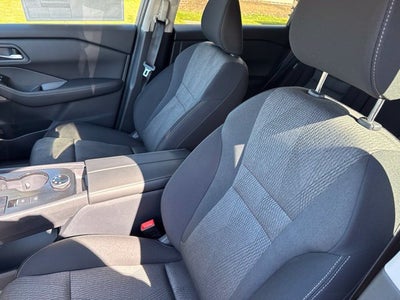 2027 Nissan Rogue SV