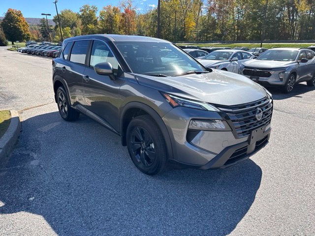 2027 Nissan Rogue SV