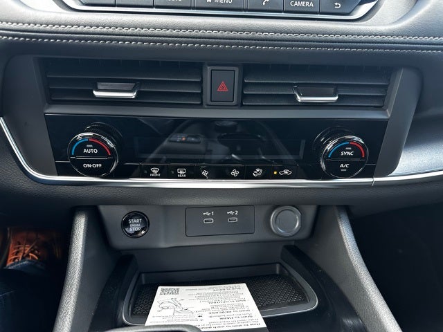 2026 Nissan Rogue SV