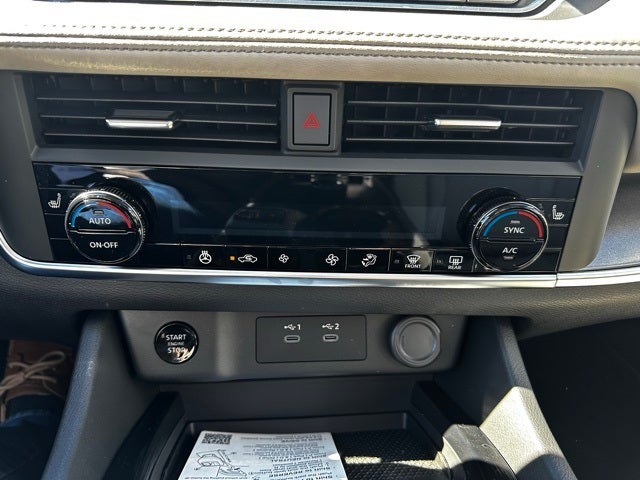 2026 Nissan Rogue SV