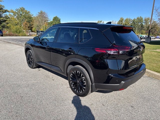 2027 Nissan Rogue Dark Armor