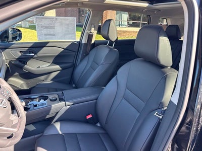 2027 Nissan Rogue Dark Armor