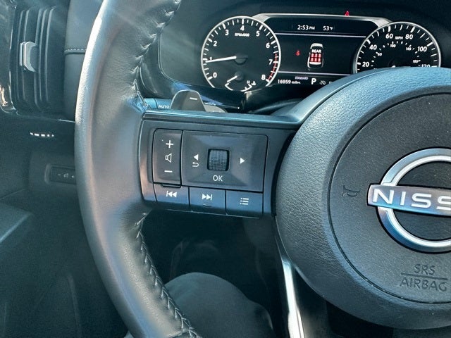 2024 Nissan Pathfinder SV