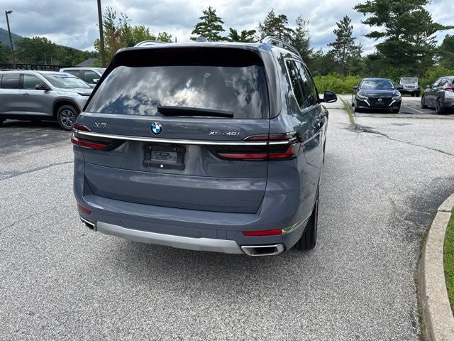 2026 BMW X7 xDrive40i