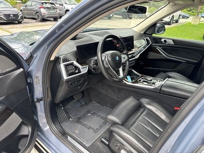 2026 BMW X7 xDrive40i