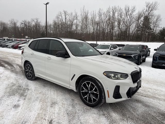 2022 BMW X3 M40i