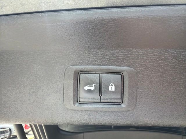 2024 Mitsubishi Outlander SE Black Edition w/Pano Roof