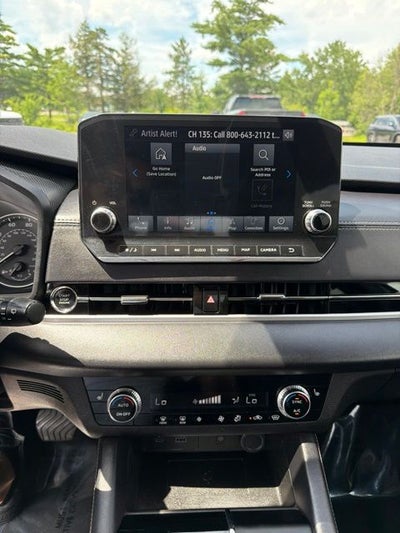 2024 Mitsubishi Outlander SE Black Edition w/Pano Roof