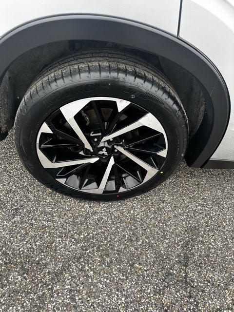 2024 Mitsubishi Outlander SE Black Edition