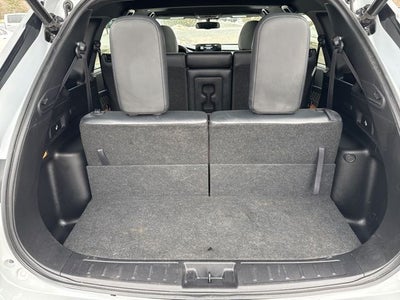 2024 Mitsubishi Outlander Base