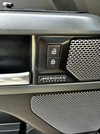 2020 Land Rover Defender 110 X SUNROOF/ MOONROOF