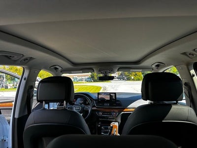 2023 Audi Q5 45 S line Premium quattro