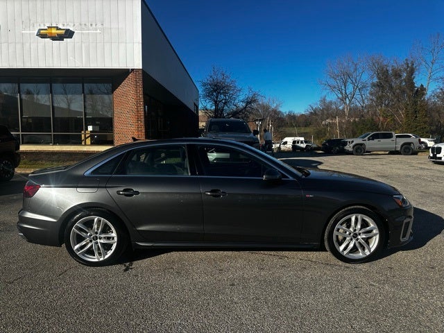 2024 Audi A4 45 S line Premium Plus quattro