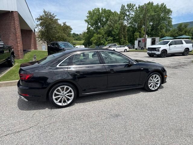 2019 Audi A4 2.0T Premium Plus quattro