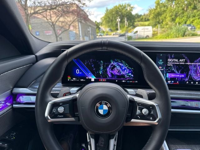 2025 BMW 7 Series 740i xDrive