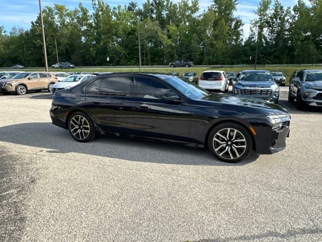 2025 BMW 7 Series 740i xDrive