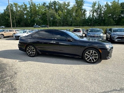 2025 BMW 7 Series 740i xDrive