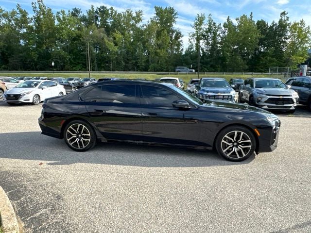 2025 BMW 7 Series 740i xDrive