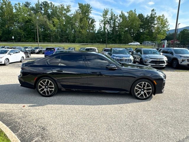 2025 BMW 7 Series 740i xDrive