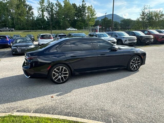 2025 BMW 7 Series 740i xDrive