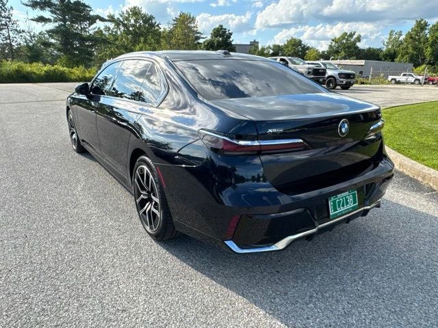 2025 BMW 7 Series 740i xDrive