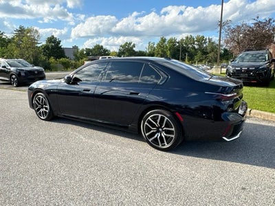 2025 BMW 7 Series 740i xDrive
