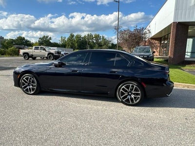 2025 BMW 7 Series 740i xDrive