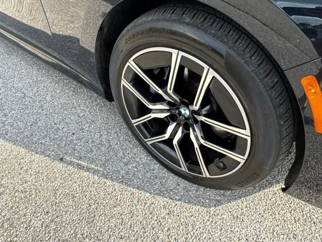 2025 BMW 7 Series 740i xDrive