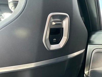 2025 BMW 7 Series 740i xDrive