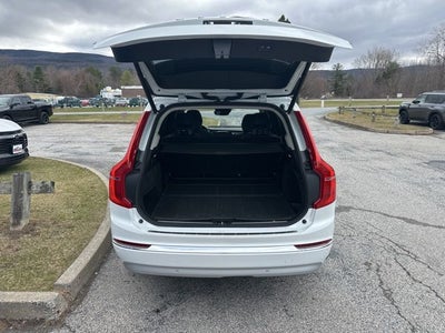 2022 Volvo XC90 T6 Inscription