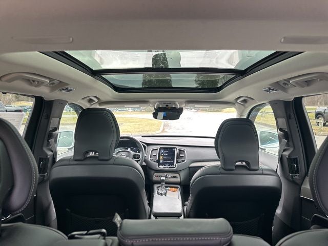 2022 Volvo XC90 T6 Inscription